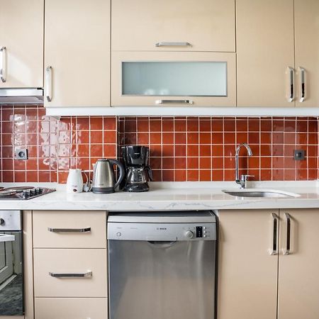 Spacious Flat Near Caddebostan Coast Appartement Istanboel Buitenkant foto
